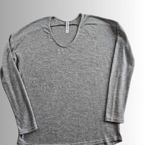 Tickled Teal Womens Size S Long Sleeve VNeck‎ Sweater Casual Oversized Top